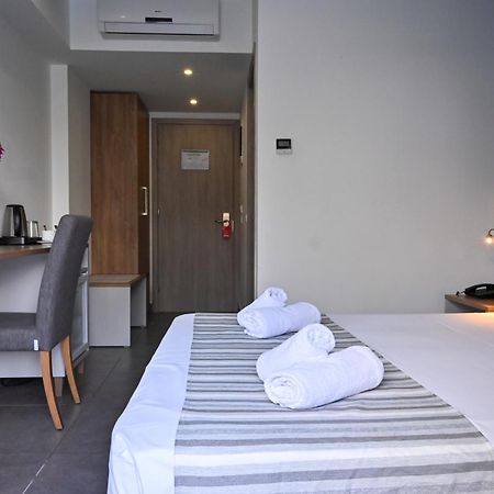Pollis Hotel Hersonissos  Esterno foto