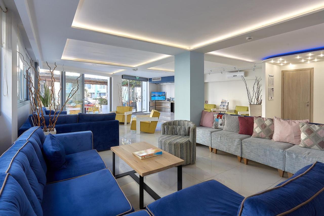Pollis Hotel Hersonissos  Esterno foto