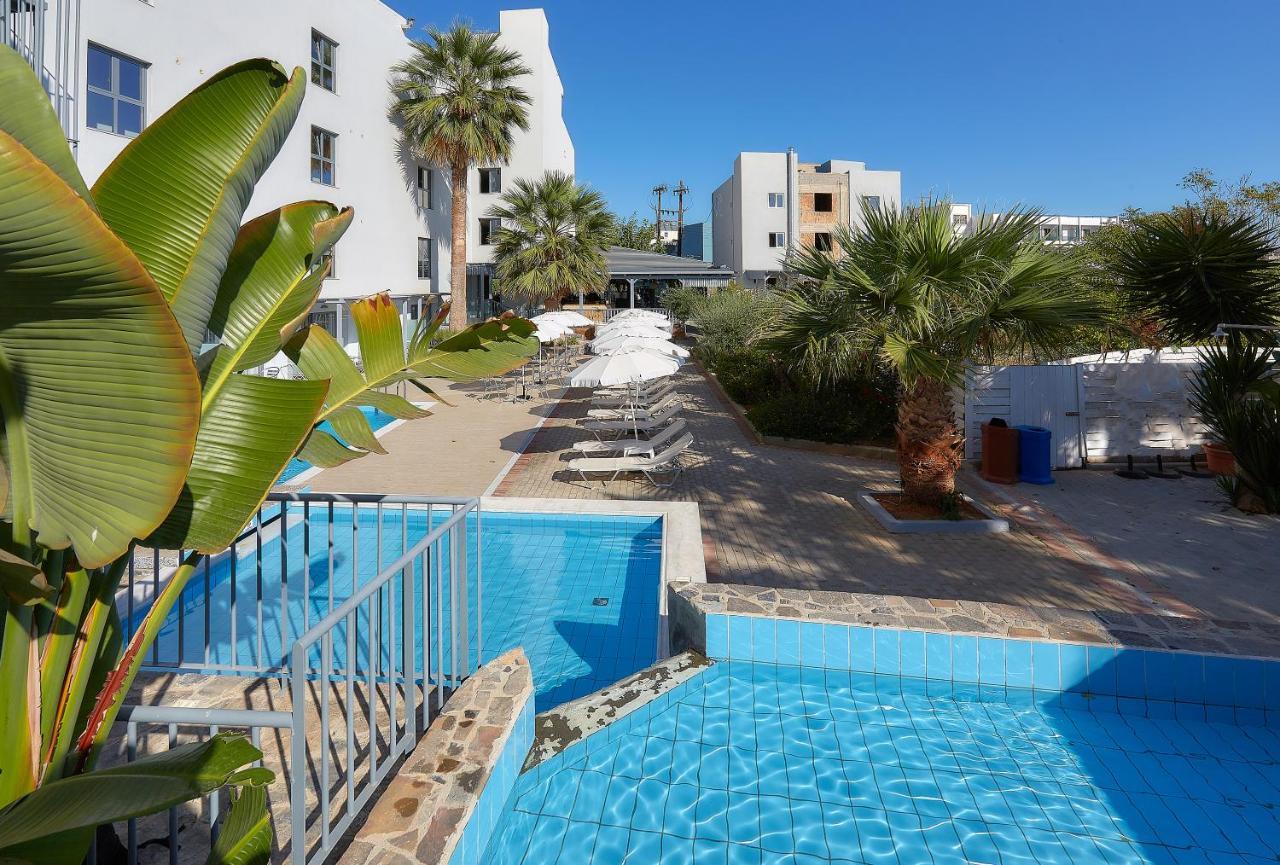 Pollis Hotel Hersonissos  Esterno foto